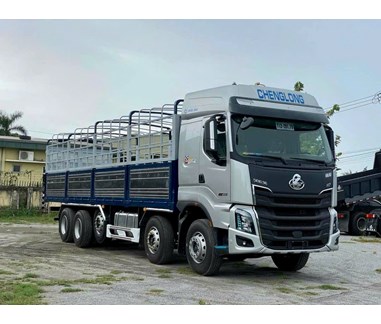 Xe tải 5 chân CHENGLONG H7