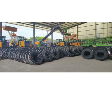 Lốp xe tải